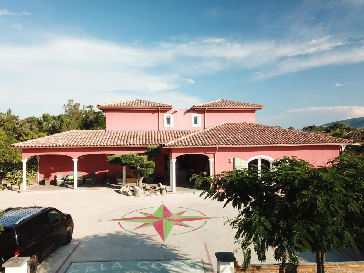 Villas Cala Corsa - 3 Et 4 Chambres - Cala Rossa Porto-Vecchio - Villas Entierement Climatisees Avec Piscine Chauffee Partagee Et Piscines Privees - Internet Gratuit מראה חיצוני תמונה