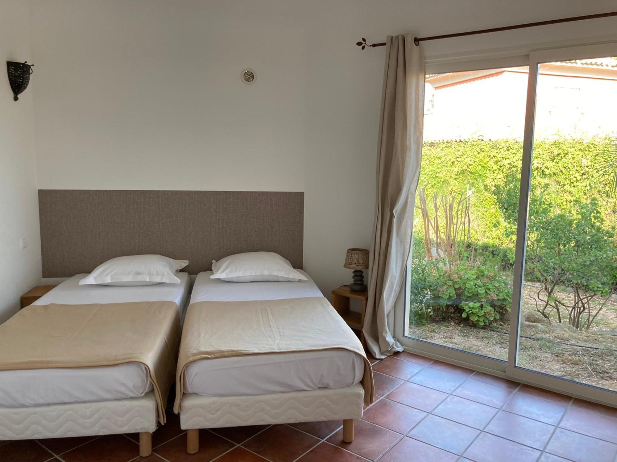Villas Cala Corsa - 3 Et 4 Chambres - Cala Rossa Porto-Vecchio - Villas Entierement Climatisees Avec Piscine Chauffee Partagee Et Piscines Privees - Internet Gratuit מראה חיצוני תמונה