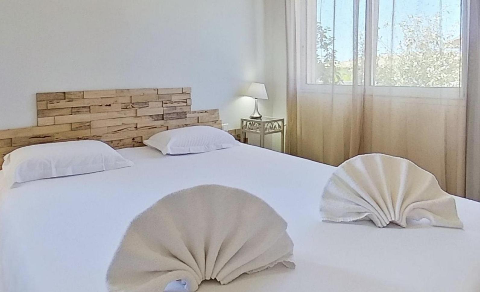 Villas Cala Corsa - 3 Et 4 Chambres - Cala Rossa Porto-Vecchio - Villas Entierement Climatisees Avec Piscine Chauffee Partagee Et Piscines Privees - Internet Gratuit מראה חיצוני תמונה