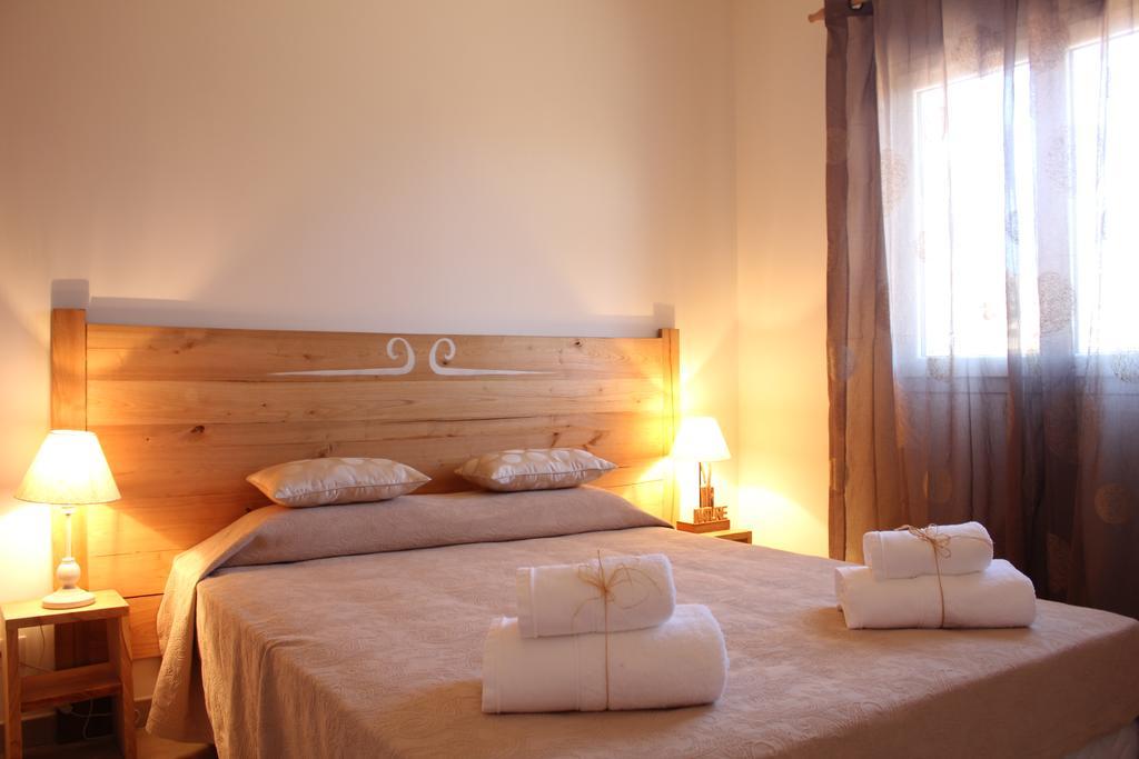 Villas Cala Corsa - 3 Et 4 Chambres - Cala Rossa Porto-Vecchio - Villas Entierement Climatisees Avec Piscine Chauffee Partagee Et Piscines Privees - Internet Gratuit מראה חיצוני תמונה