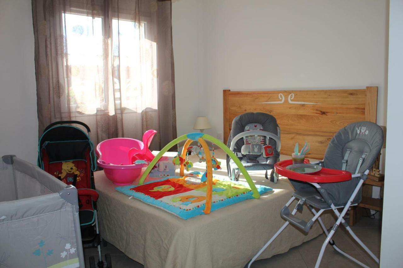 Villas Cala Corsa - 3 Et 4 Chambres - Cala Rossa Porto-Vecchio - Villas Entierement Climatisees Avec Piscine Chauffee Partagee Et Piscines Privees - Internet Gratuit מראה חיצוני תמונה